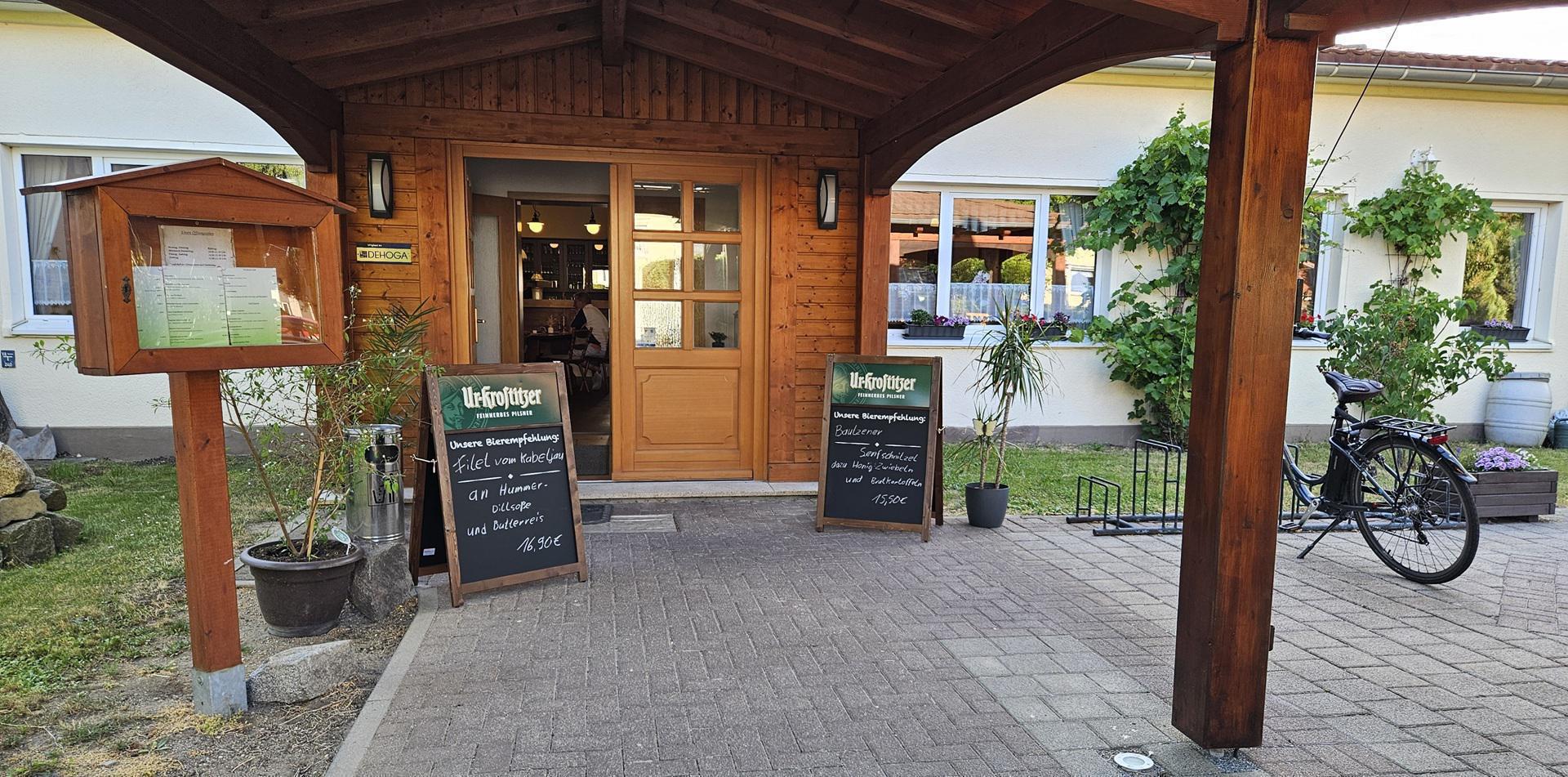 Eingang des Gasthaus am Sportplatz